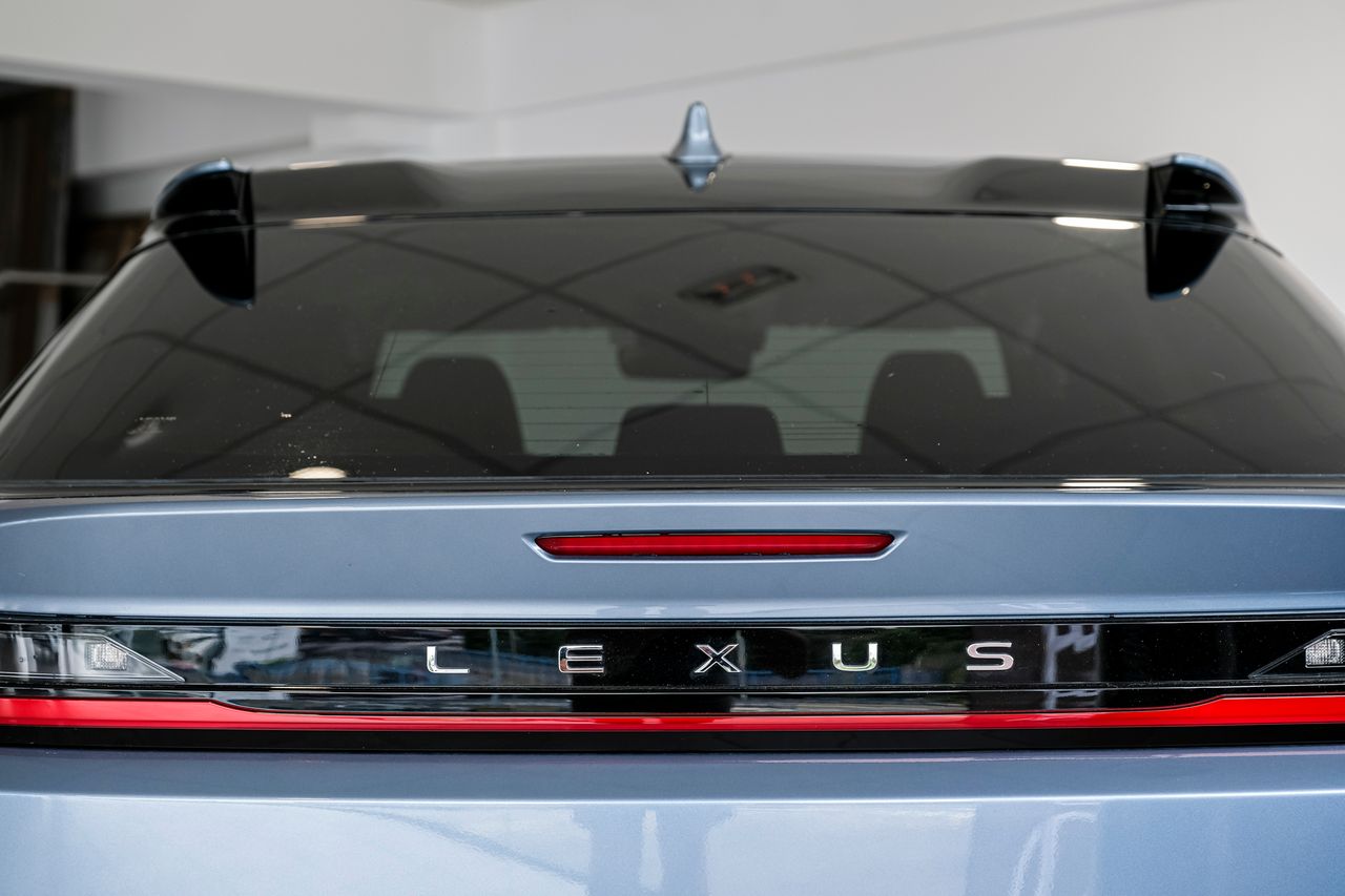 lexus rz 2024 / foto grande (3)