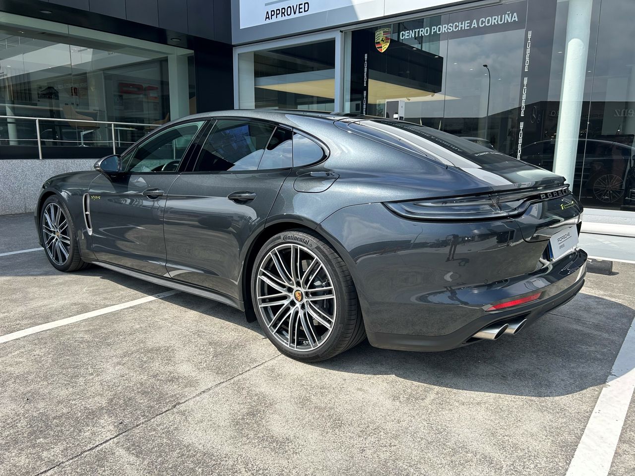 porsche panamera 2024 / foto grande (3)