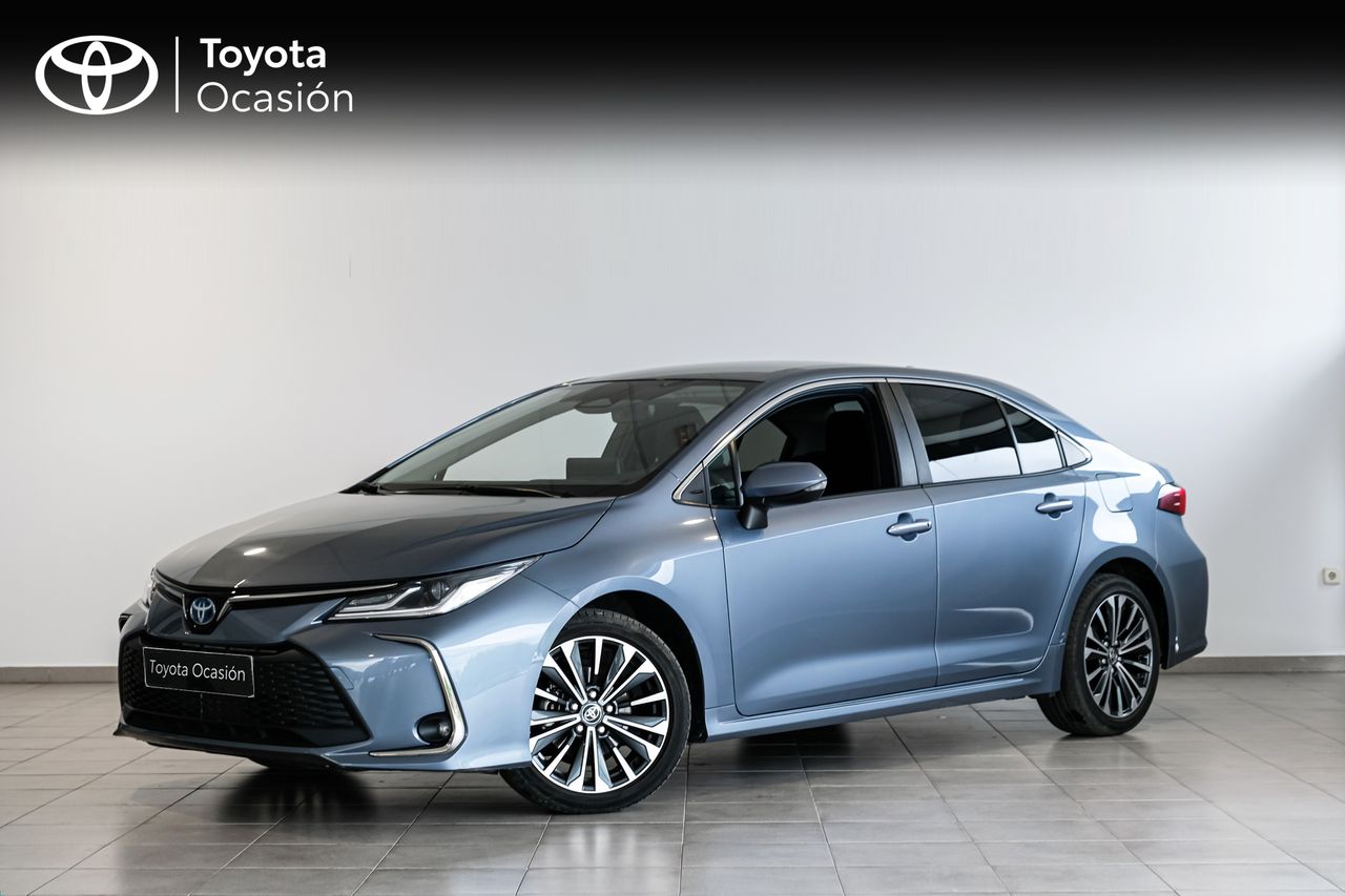 Boxes para caballos  de segunda mano - toyota corolla 2024 /