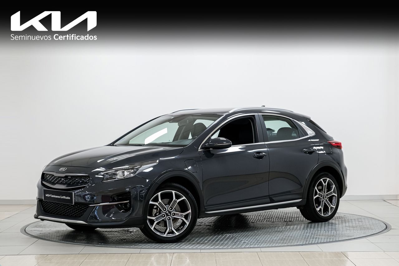 Porsche panamera hibrido  de segunda mano - kia xceed 2022 /