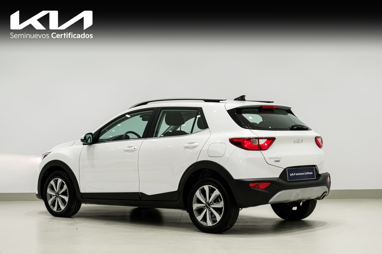 kia stonic 2024 / foto grande (2)