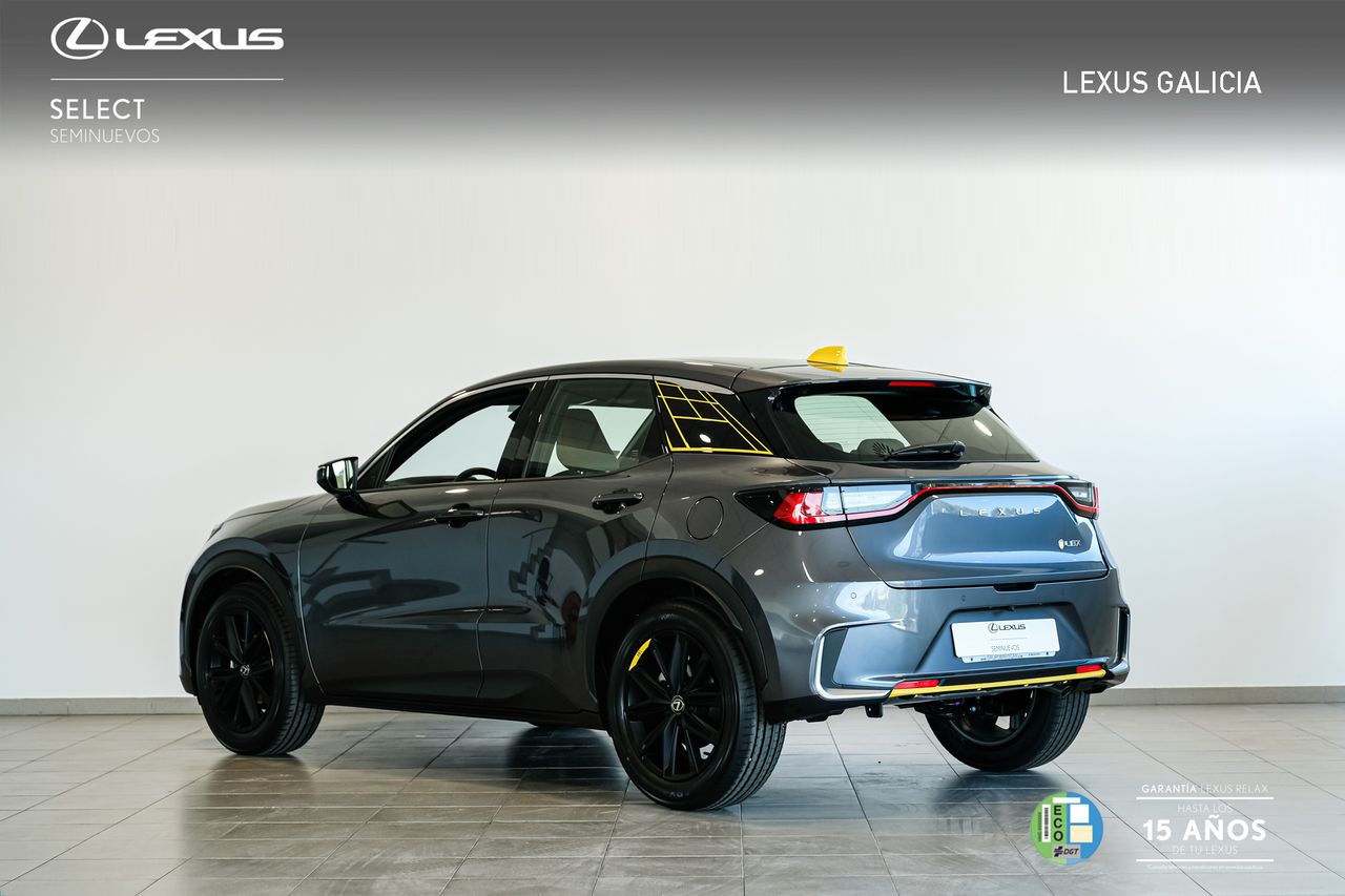 lexus lbx 2025 / foto grande (3)
