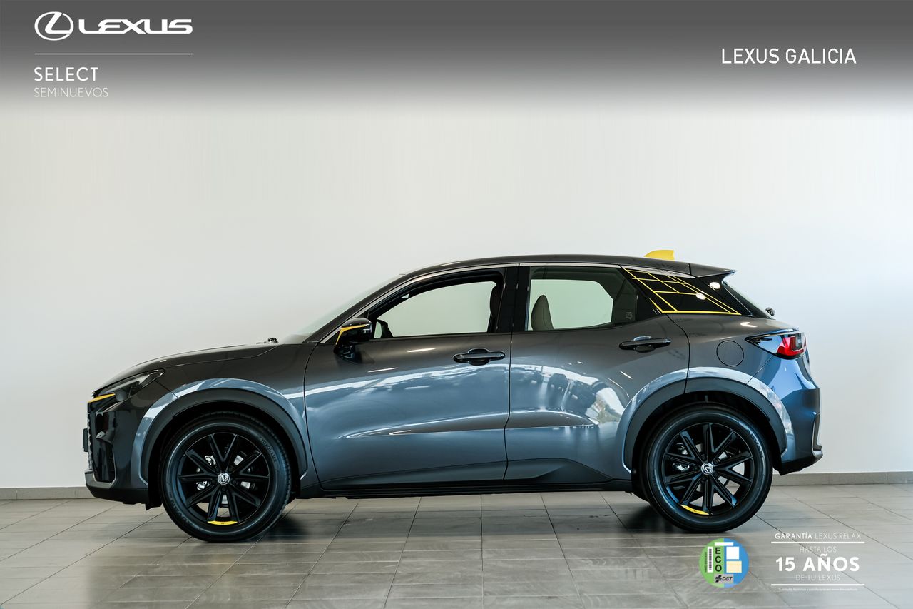 lexus lbx 2025 / foto grande (2)