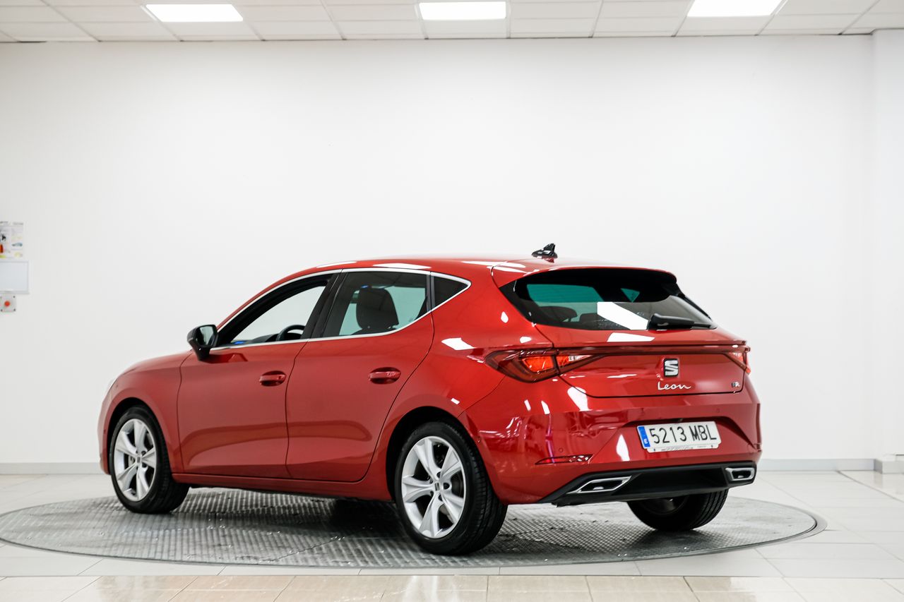 seat leon 2022 / foto grande (2)