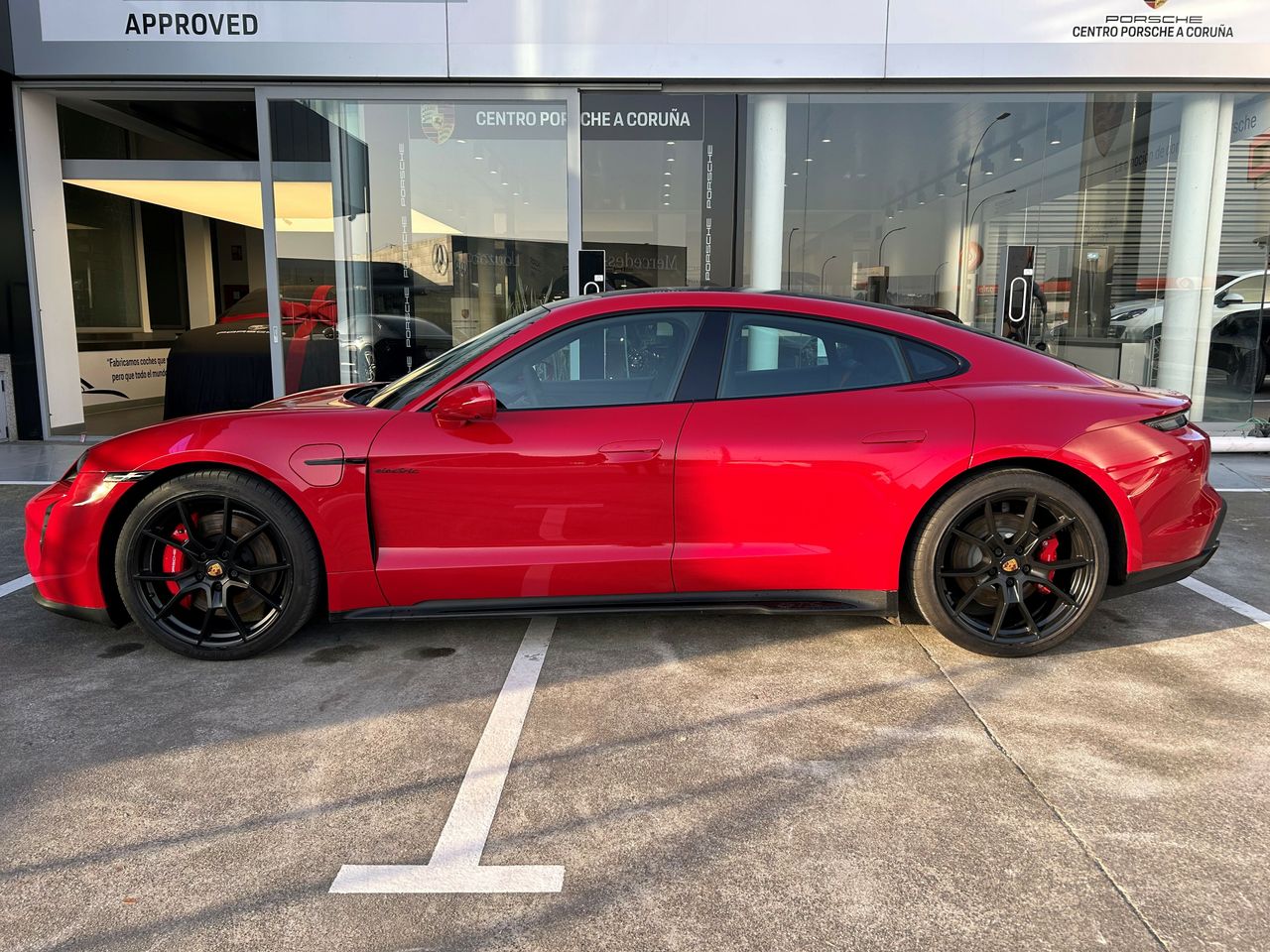 porsche taycan 2023 / foto grande (2)