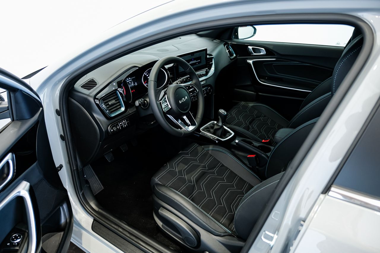 kia ceed 2025 / foto grande (3)