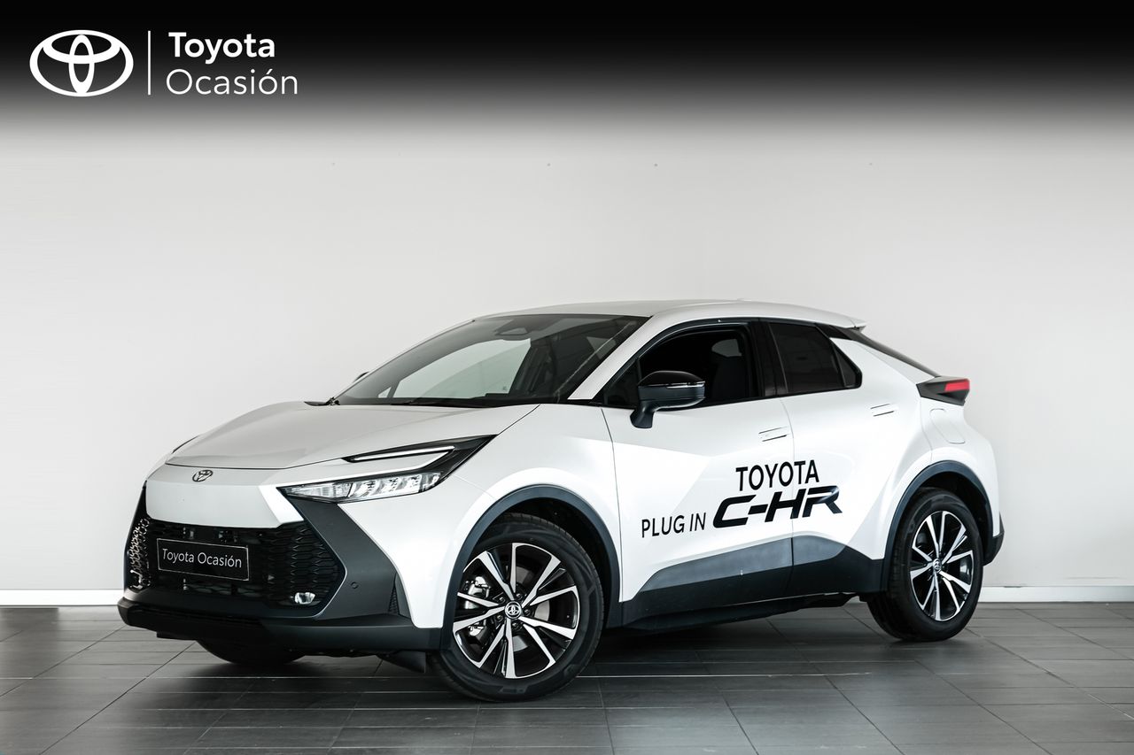 Foto toyota c-hr 2025 /
