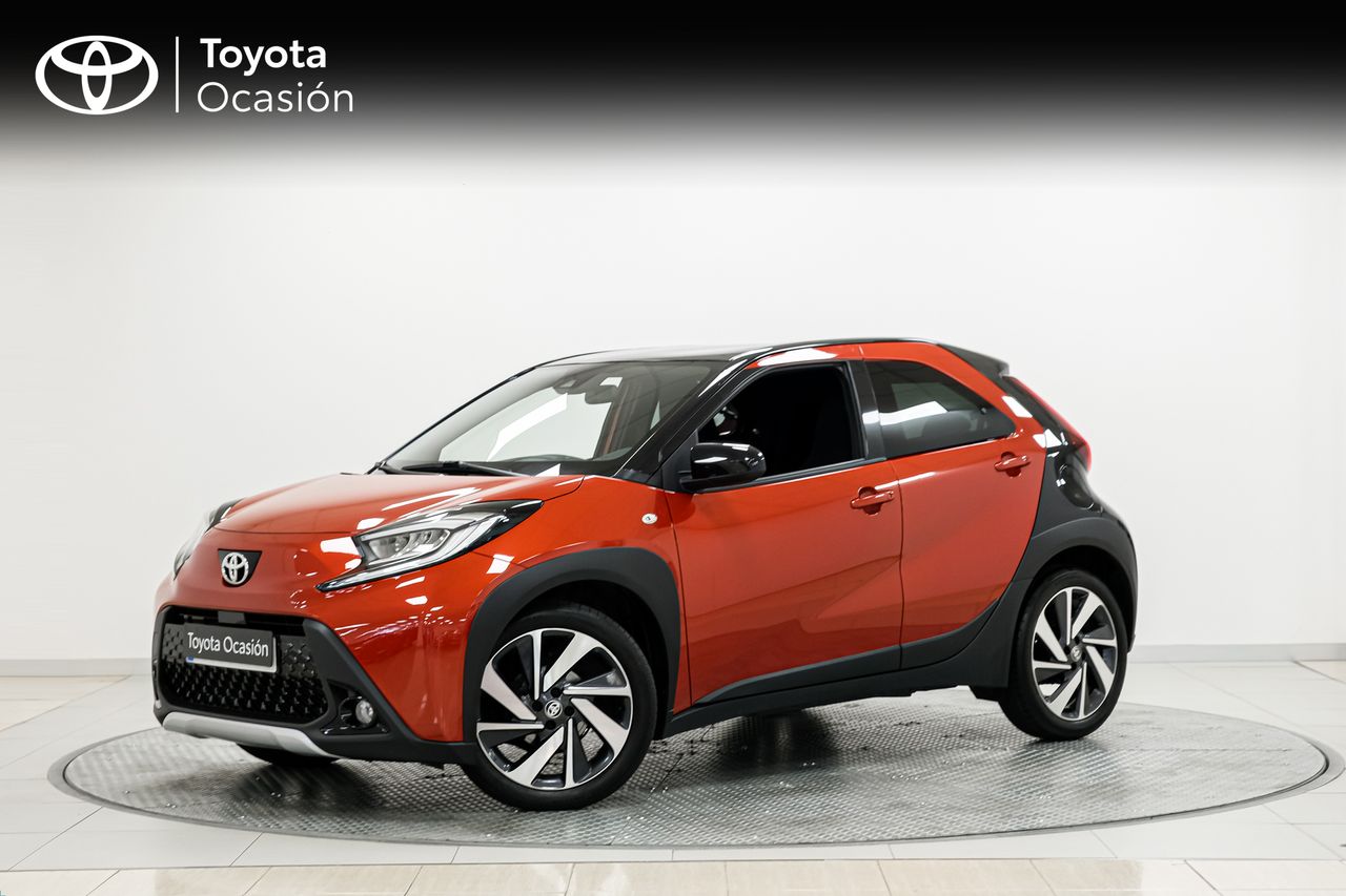 Foto toyota aygo x cross 2022 /