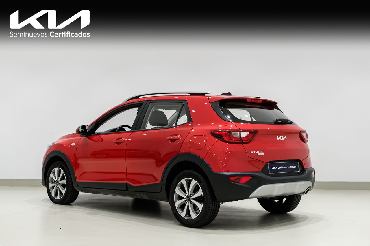 kia stonic 2024 / foto grande (2)