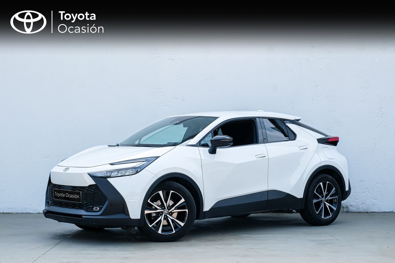 Foto toyota c-hr 2024 /
