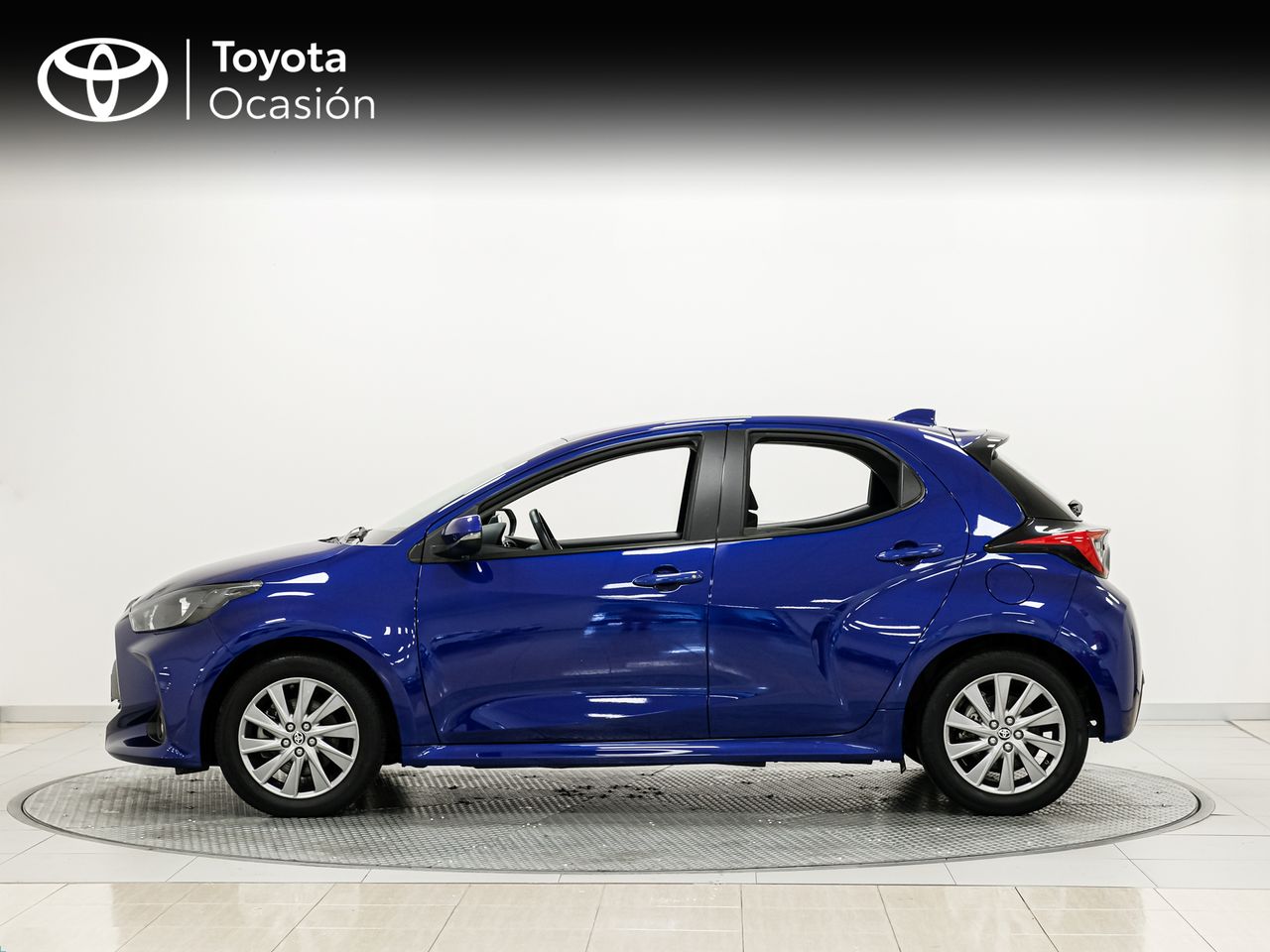toyota yaris 2024 / foto grande (2)