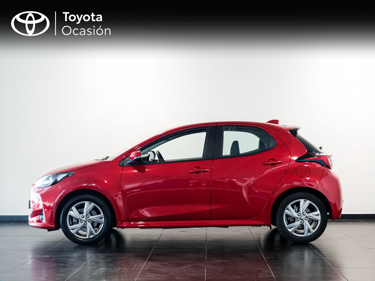 toyota yaris 2024 / foto grande (2)