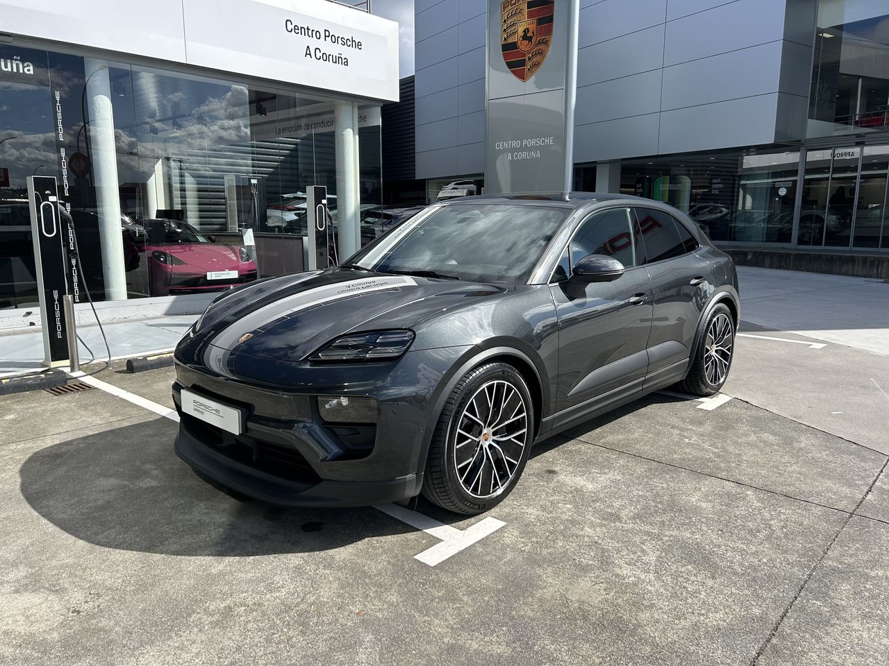 Foto porsche macan 2024 /