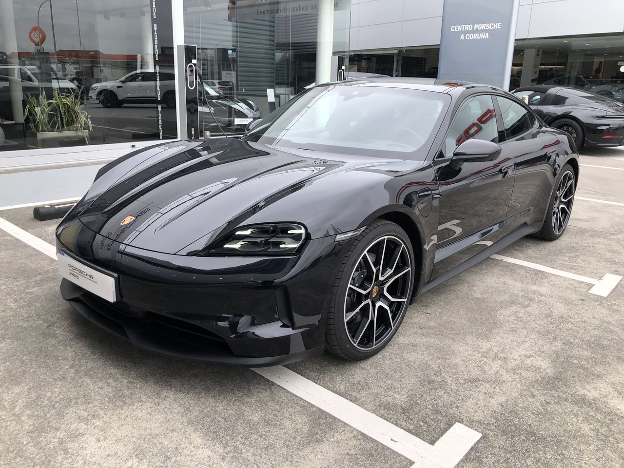 porsche taycan 2024 / foto grande (2)