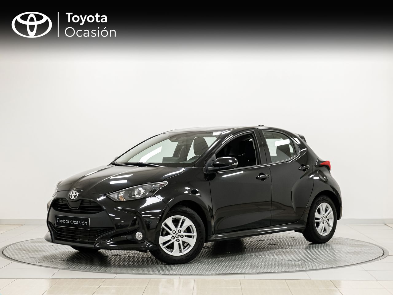 Foto toyota yaris 2024 /