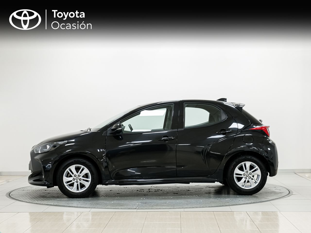 toyota yaris 2024 / foto grande (2)