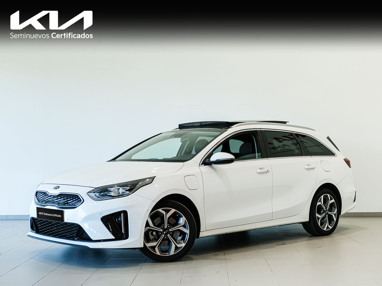 kia ceed 2021 /