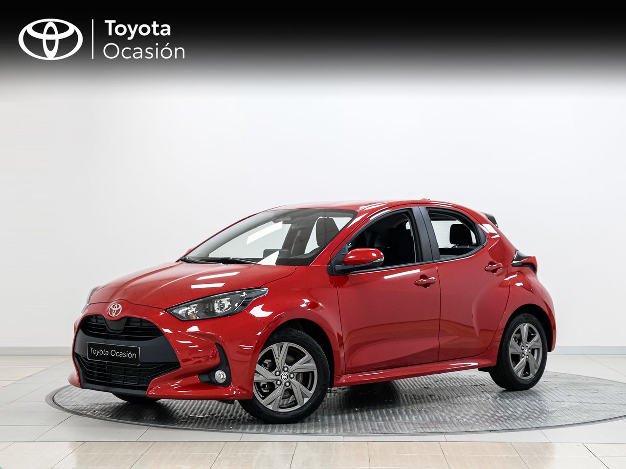 toyota yaris 2024 /