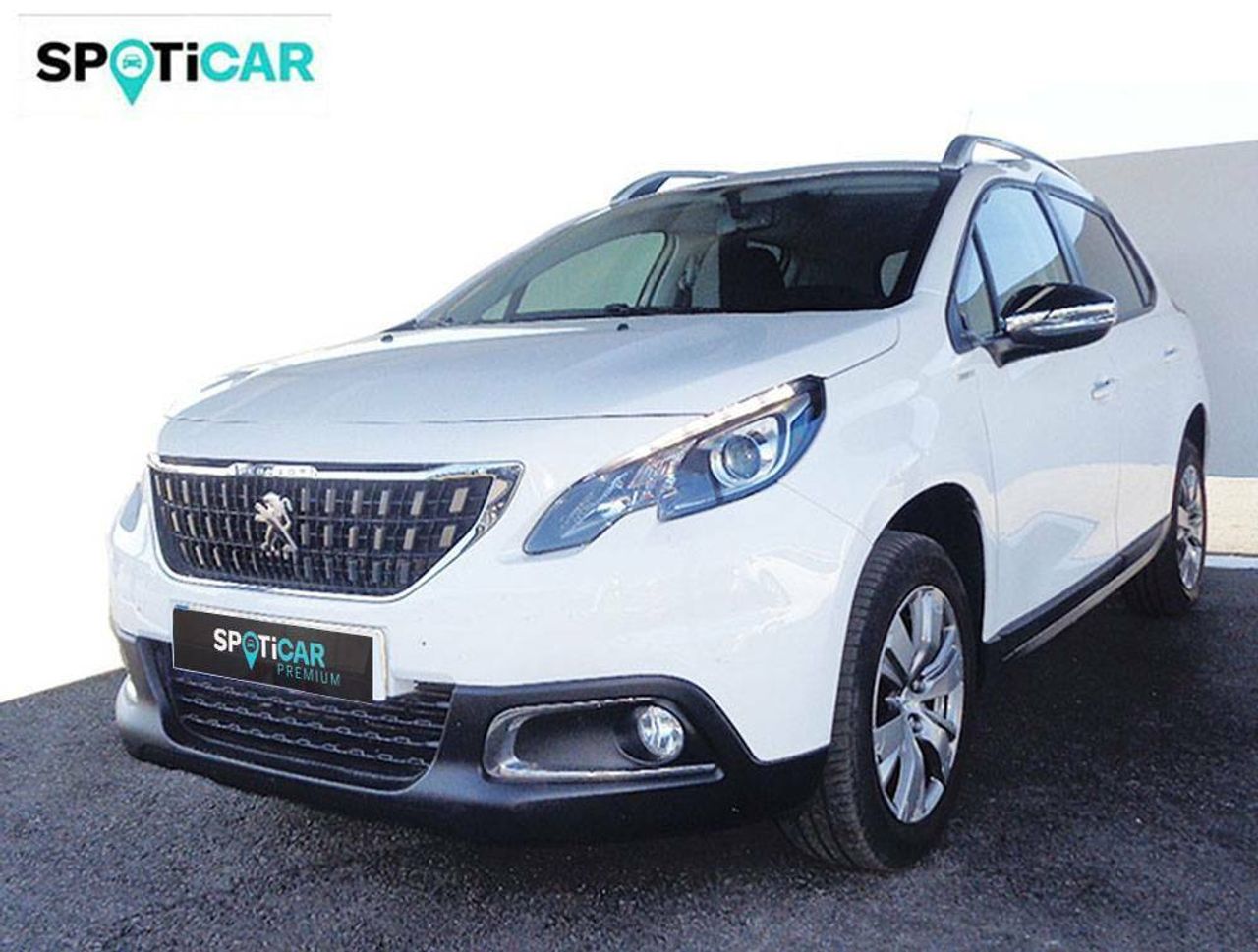 peugeot 2008 2017 /
