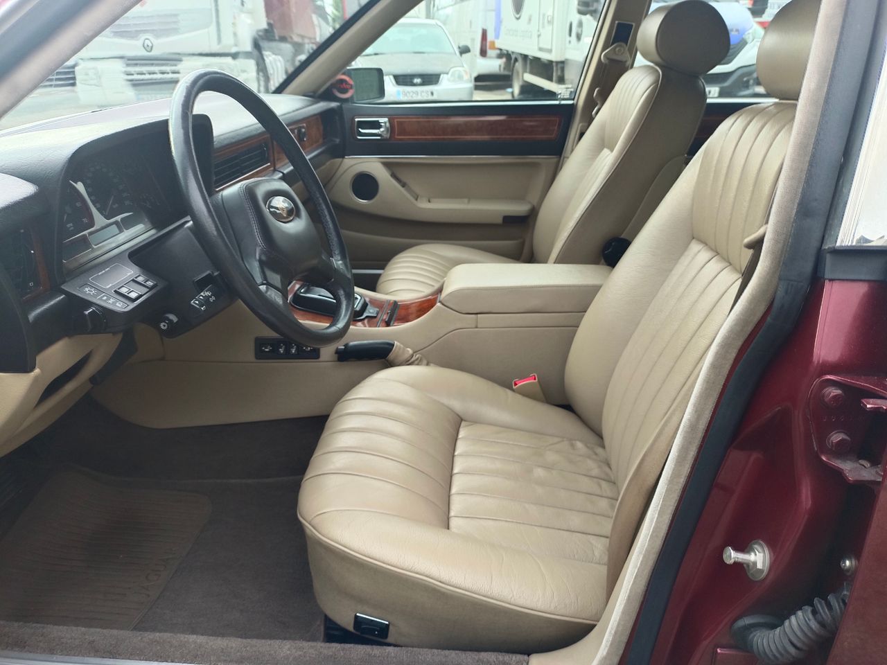 jaguar xj 1991 / foto grande (3)