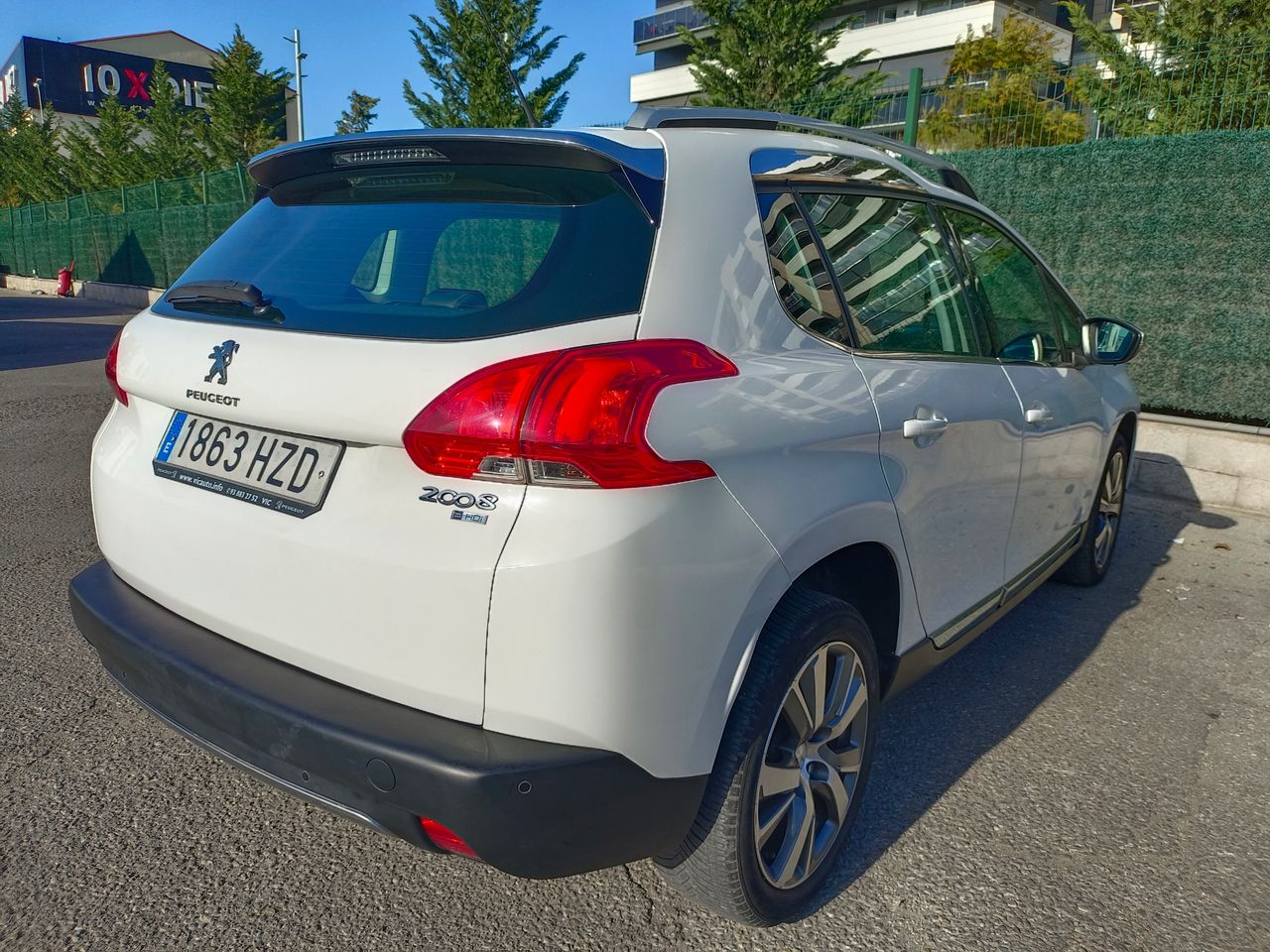 peugeot 2008 2014 / foto grande (2)