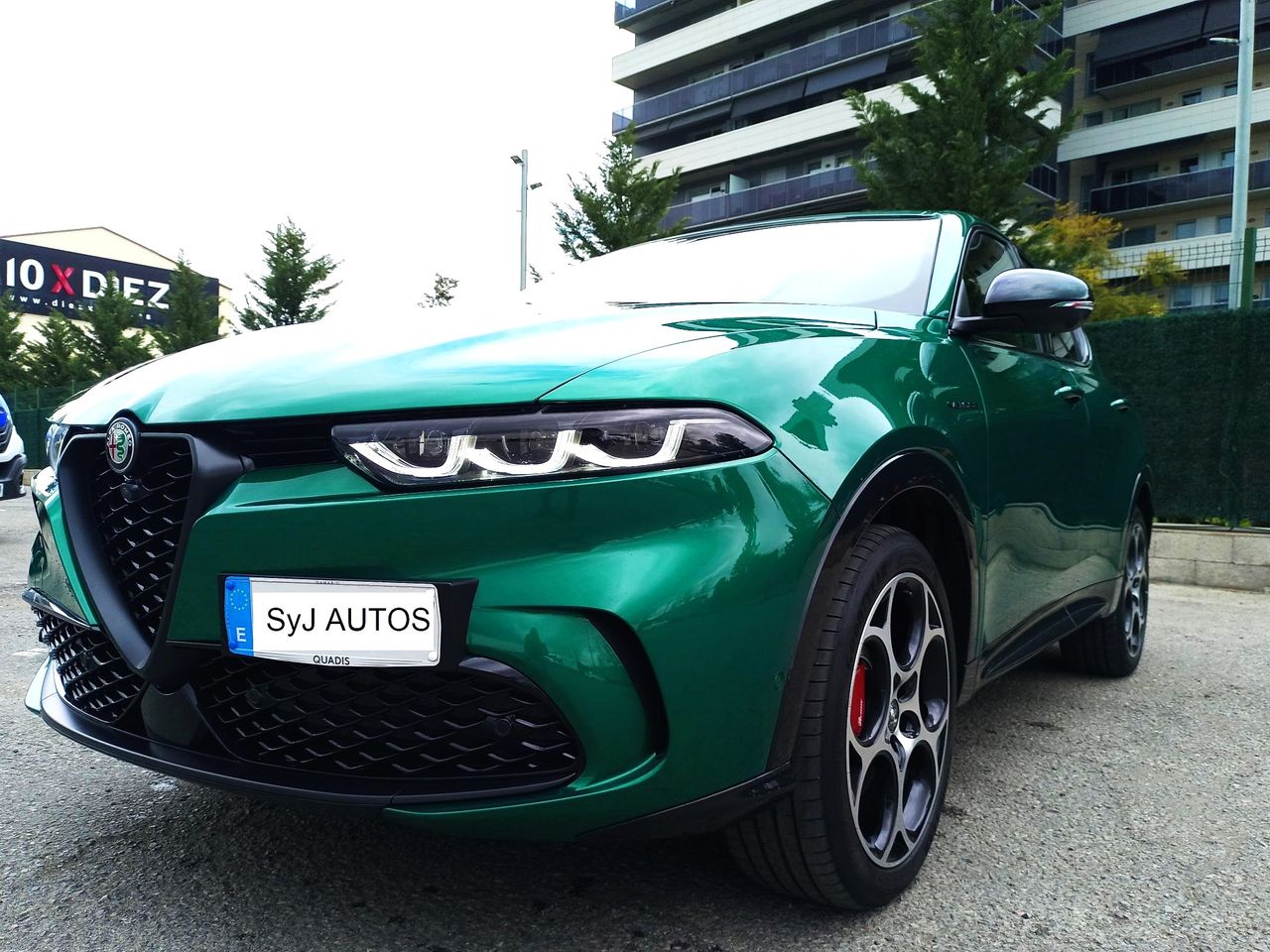Foto alfa romeo tonale 2023 /