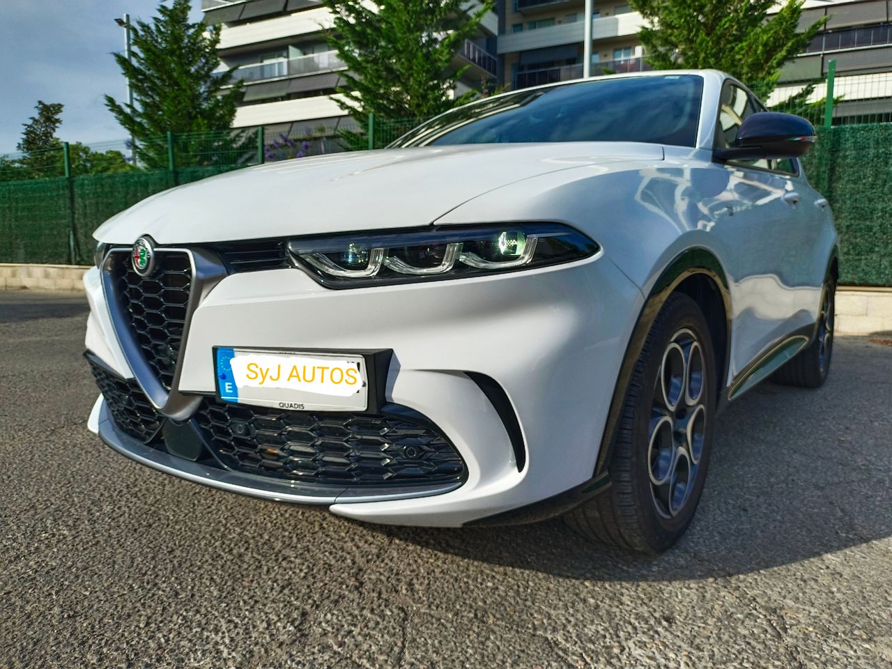 Foto alfa romeo tonale 2023 /