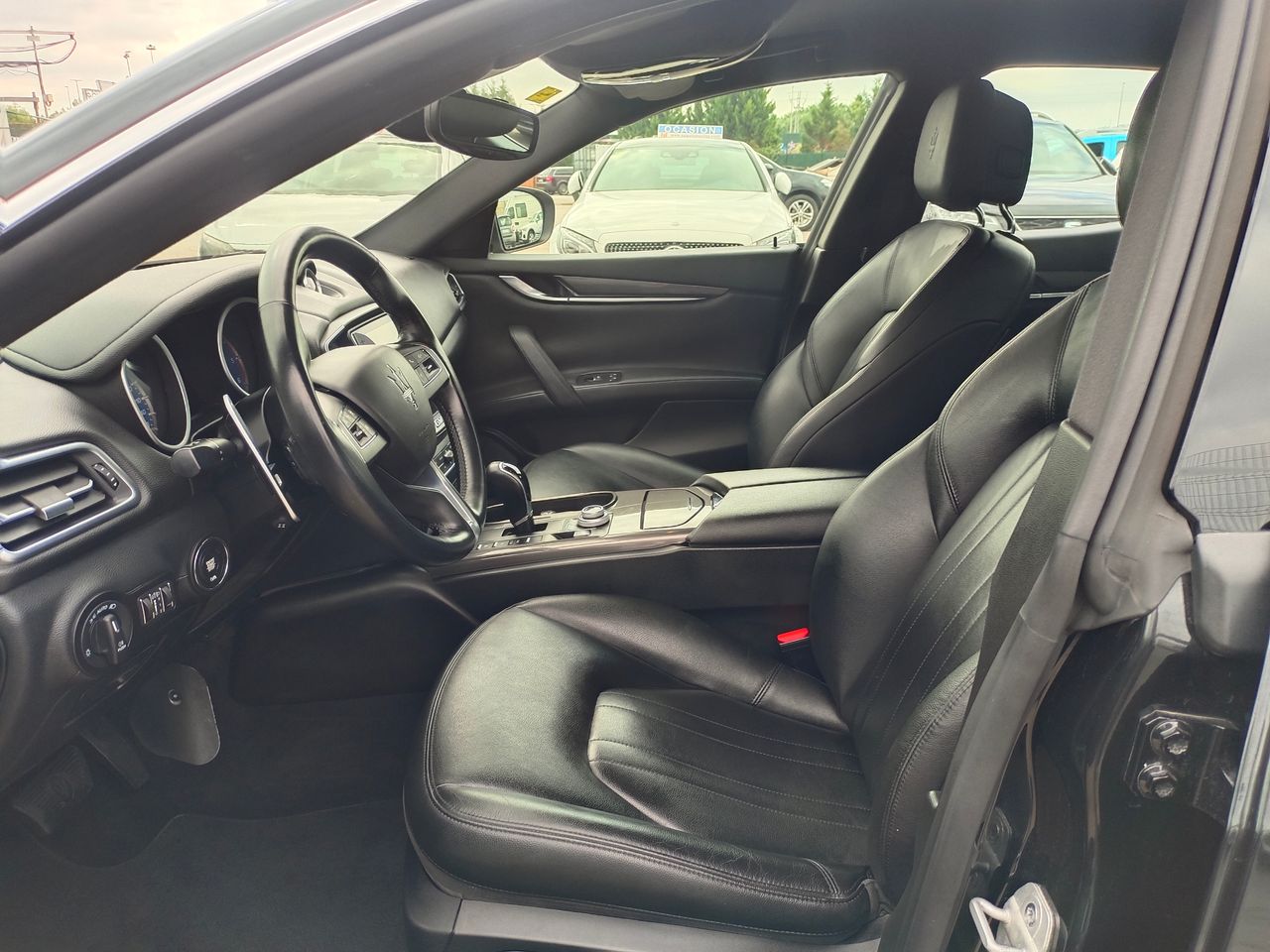 Maserati Ghibli Granlusso V6 275 HP D RWD SUPER OFERTA HASTA FINAL DE MES ANTES 36900€ - Foto 4