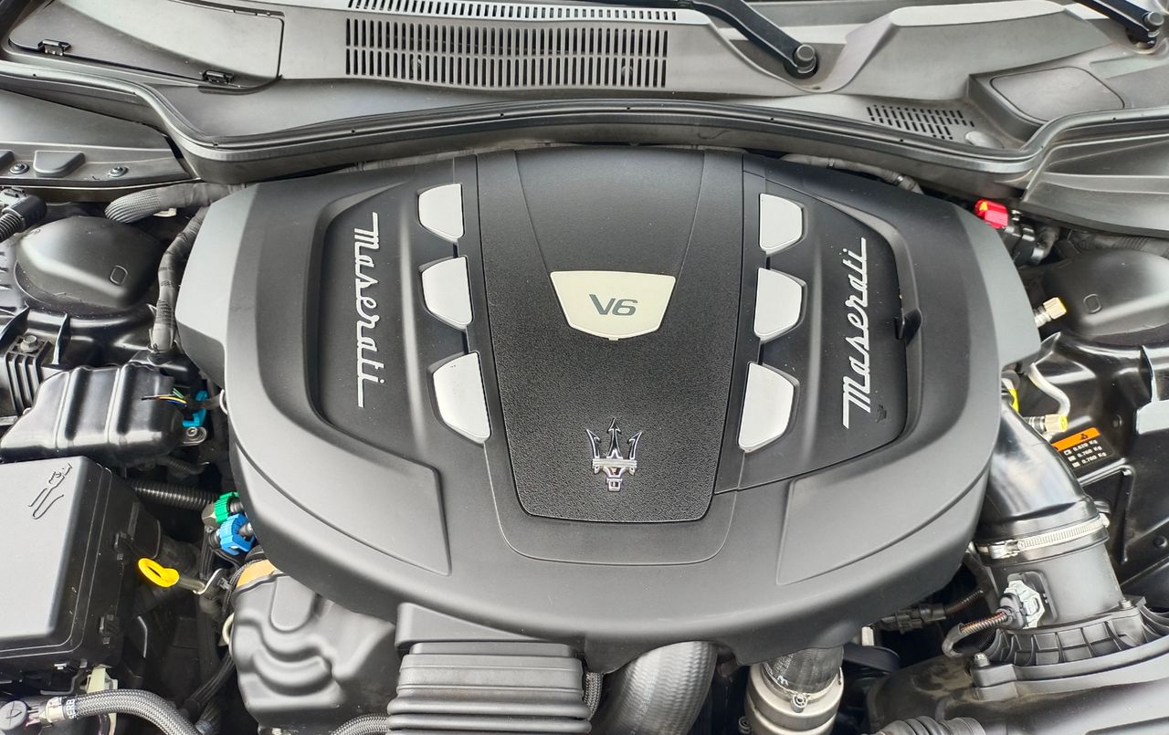 Maserati Ghibli Granlusso V6 275 HP D RWD SUPER OFERTA HASTA FINAL DE MES ANTES 36900€ - Foto 11