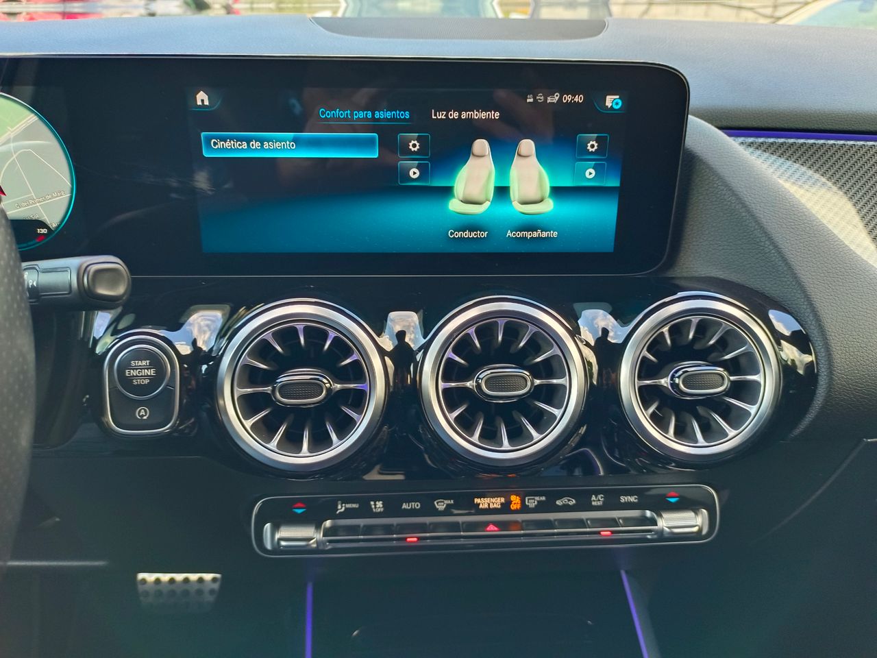 Mercedes GLA 200d AMG LINE. 150cv  - Foto 9