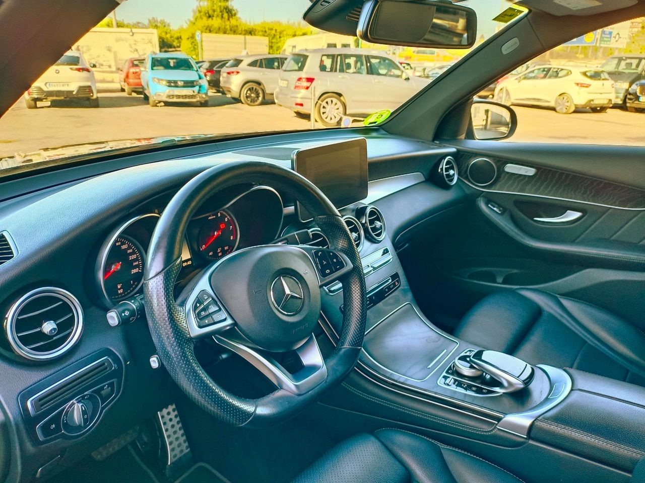 Mercedes Clase GLC 250 4MATIC  211cv. AMG LINE- TECHO - Foto 17