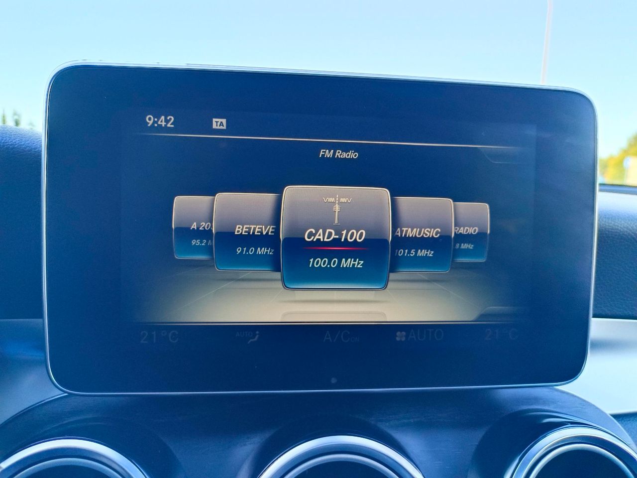 Mercedes Clase GLC 250 4MATIC  211cv. AMG LINE- TECHO - Foto 21