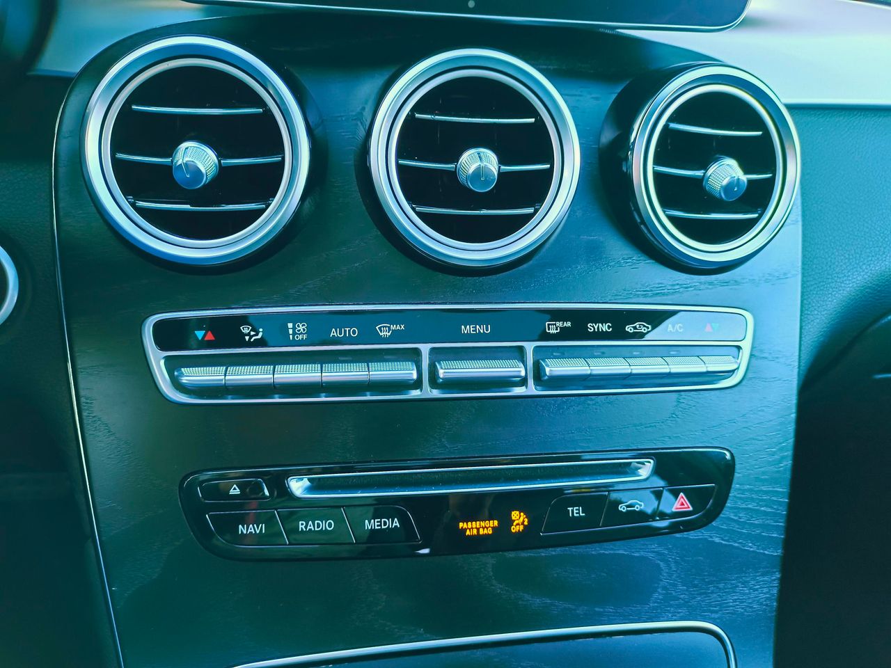 Mercedes Clase GLC 250 4MATIC  211cv. AMG LINE- TECHO - Foto 20