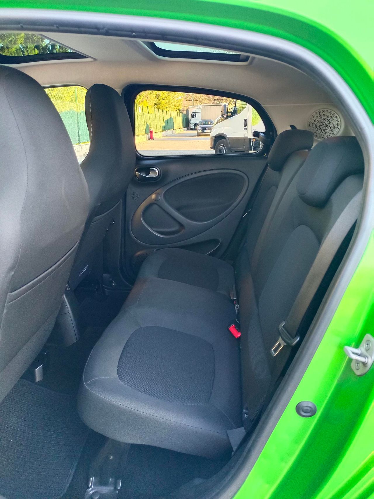 Smart Forfour 60kW81CV electric drive - Foto 26