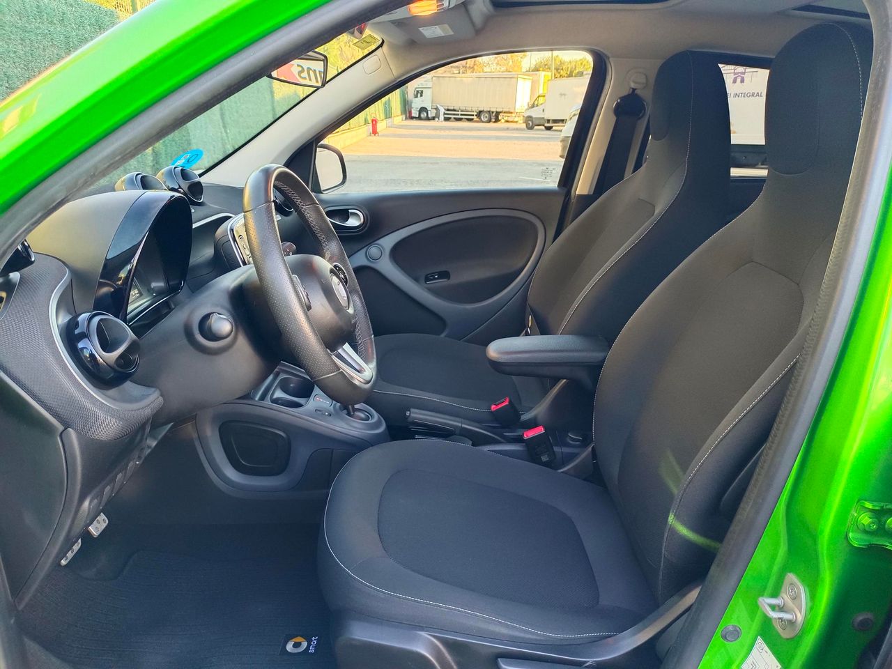 Smart Forfour 60kW81CV electric drive - Foto 18