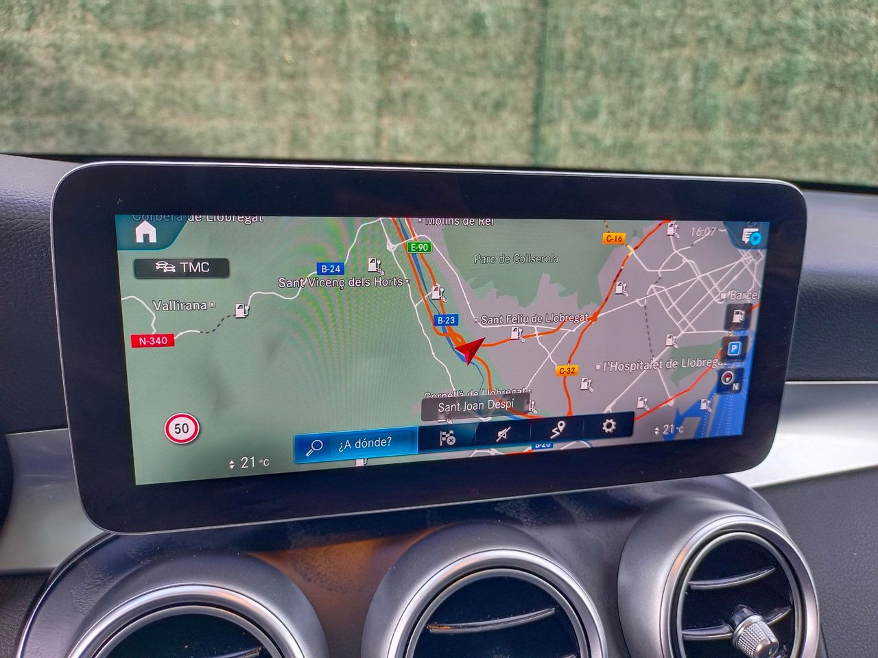 Mercedes Clase GLC 300de 4MATIC 195cv AMG LINE  - Foto 9