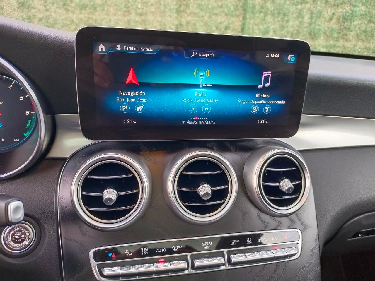 Mercedes Clase GLC 300de 4MATIC 195cv AMG LINE  - Foto 7