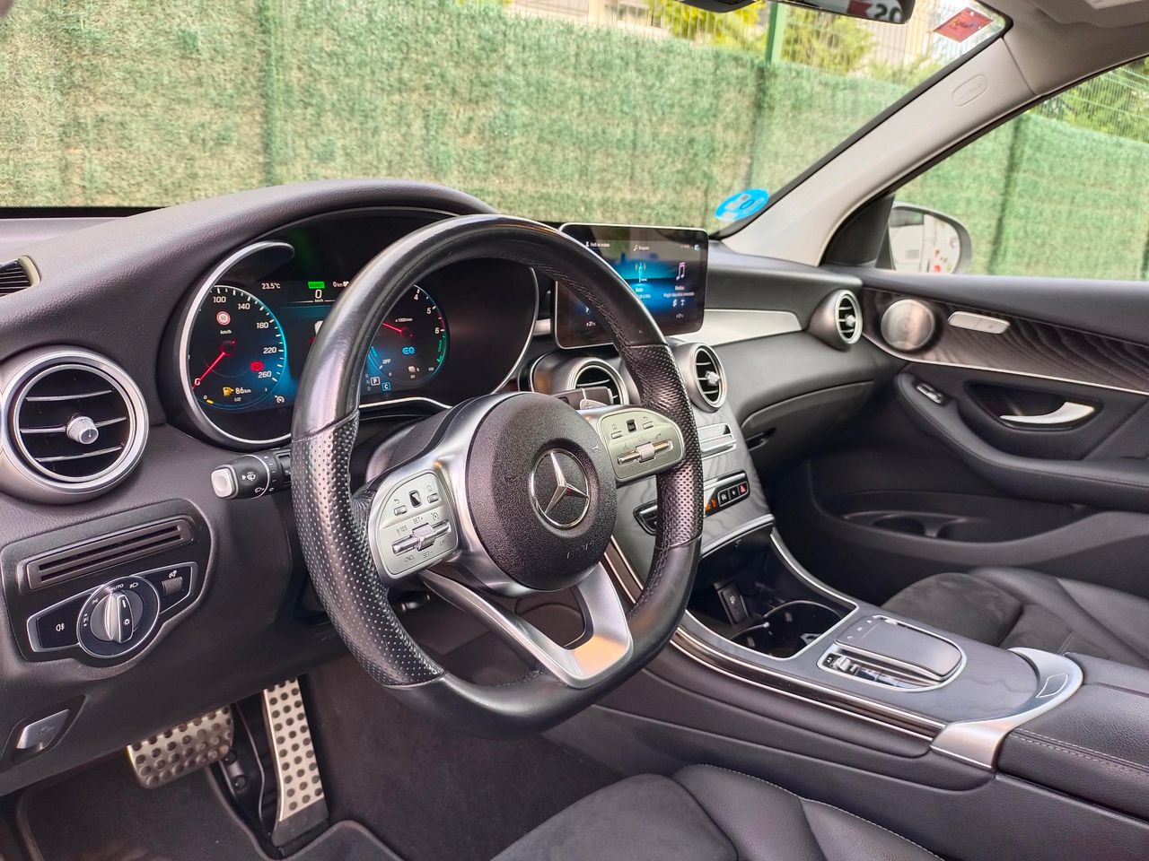 Mercedes Clase GLC 300de 4MATIC 195cv AMG LINE  - Foto 4