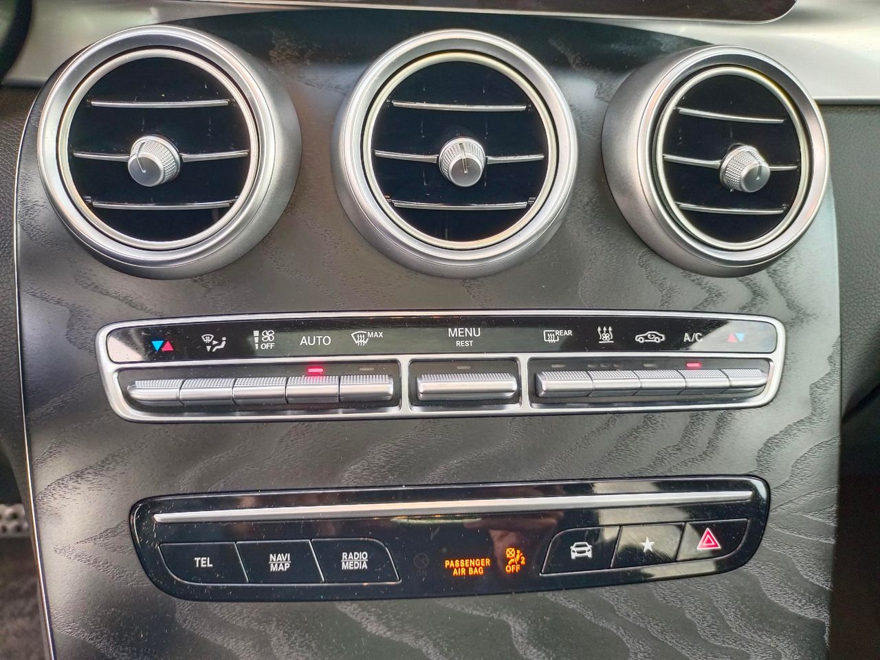 Mercedes Clase GLC 300de 4MATIC 195cv AMG LINE  - Foto 24