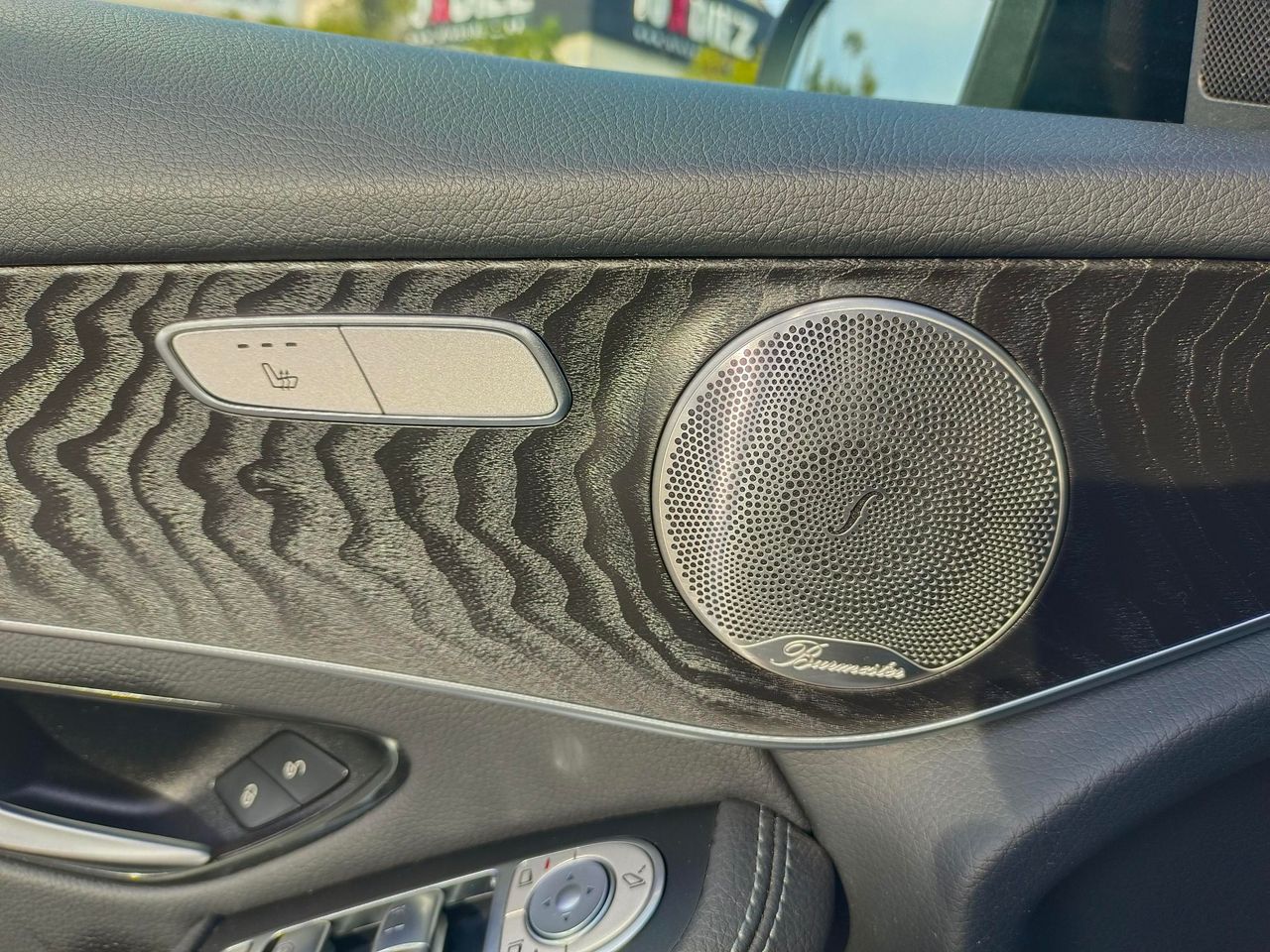 Mercedes Clase GLC 300de 4MATIC 195cv AMG LINE  - Foto 27