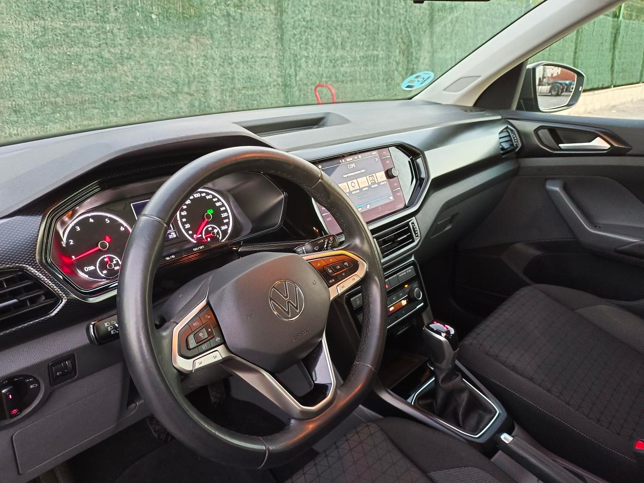 Volkswagen T-Cross Advance 1.0 TSI 81kW 110CV DSG  - Foto 5