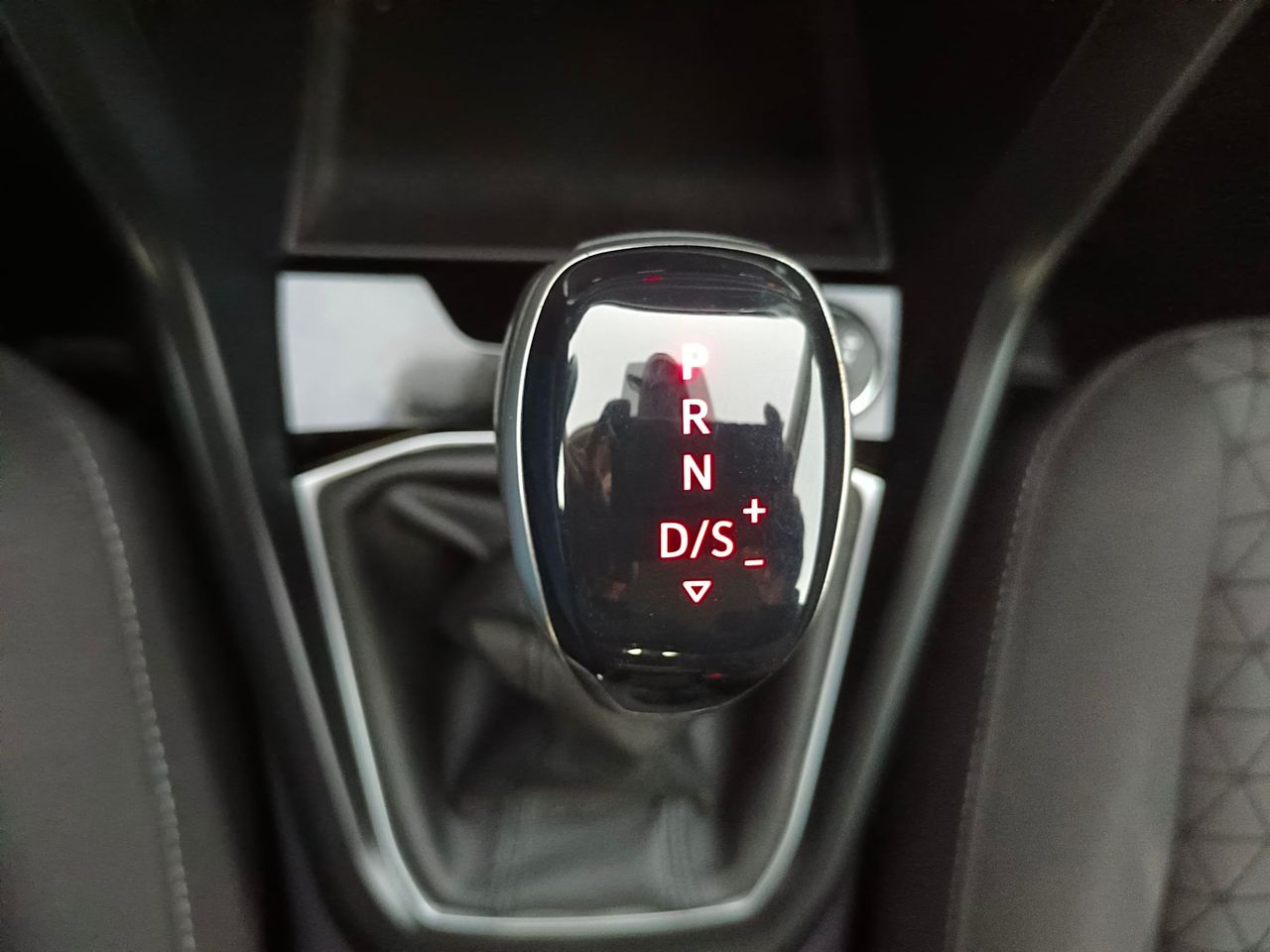 Volkswagen T-Cross Advance 1.0 TSI 81kW 110CV DSG  - Foto 21