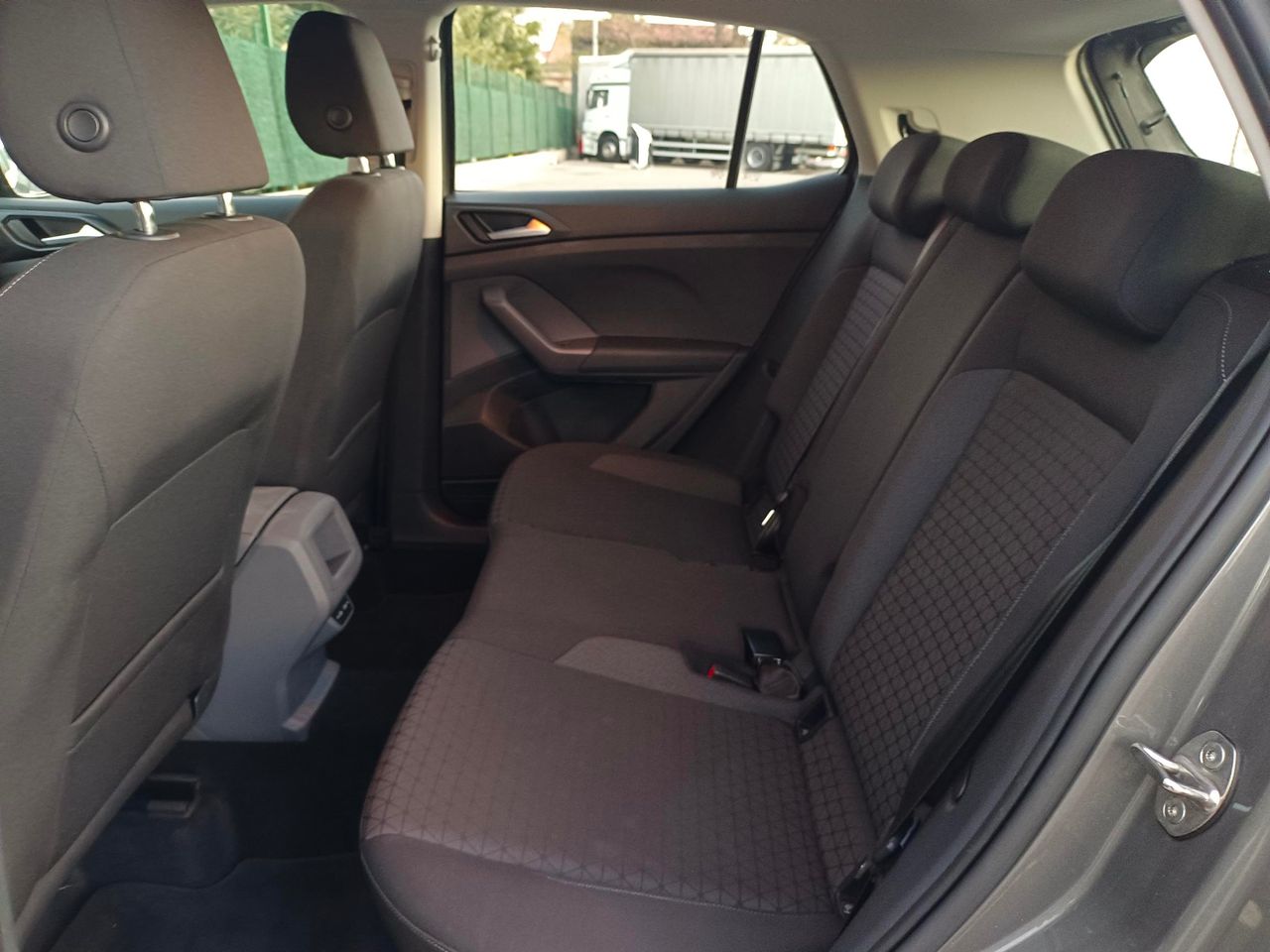 Volkswagen T-Cross Advance 1.0 TSI 81kW 110CV DSG  - Foto 10