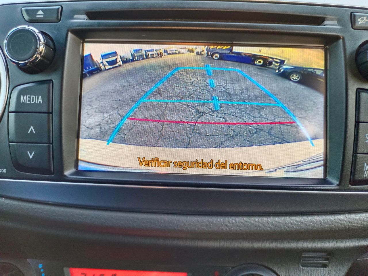 Toyota GR Yaris Yaris 5p 100 MultiDrive Active - Foto 8