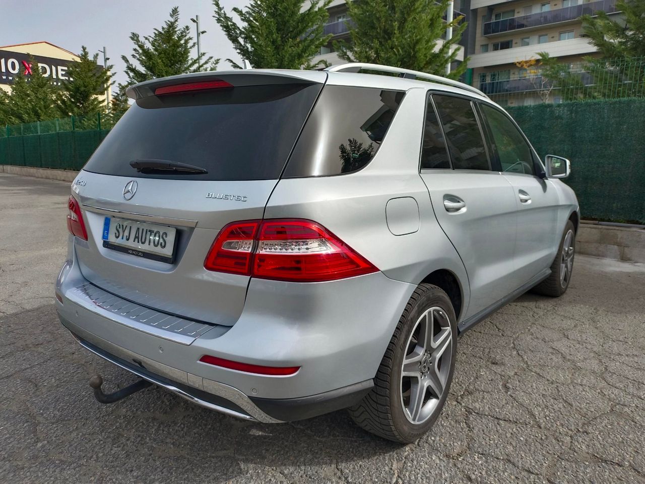 Mercedes Clase M 250d BLUETEC 4MATIC  204cv. AMG LINE SUPER OFERTA ANTES 23900€ - Foto 3