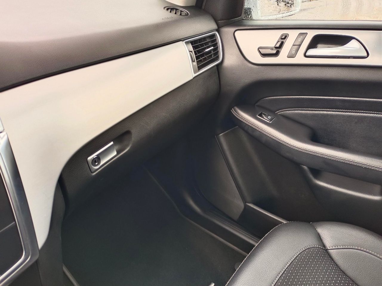 Mercedes Clase M 250d BLUETEC 4MATIC  204cv. AMG LINE - Foto 22