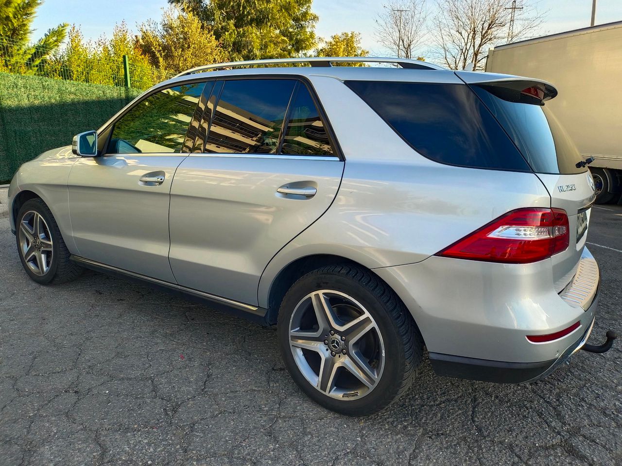 Mercedes Clase M 250d BLUETEC 4MATIC  204cv. AMG LINE - Foto 3
