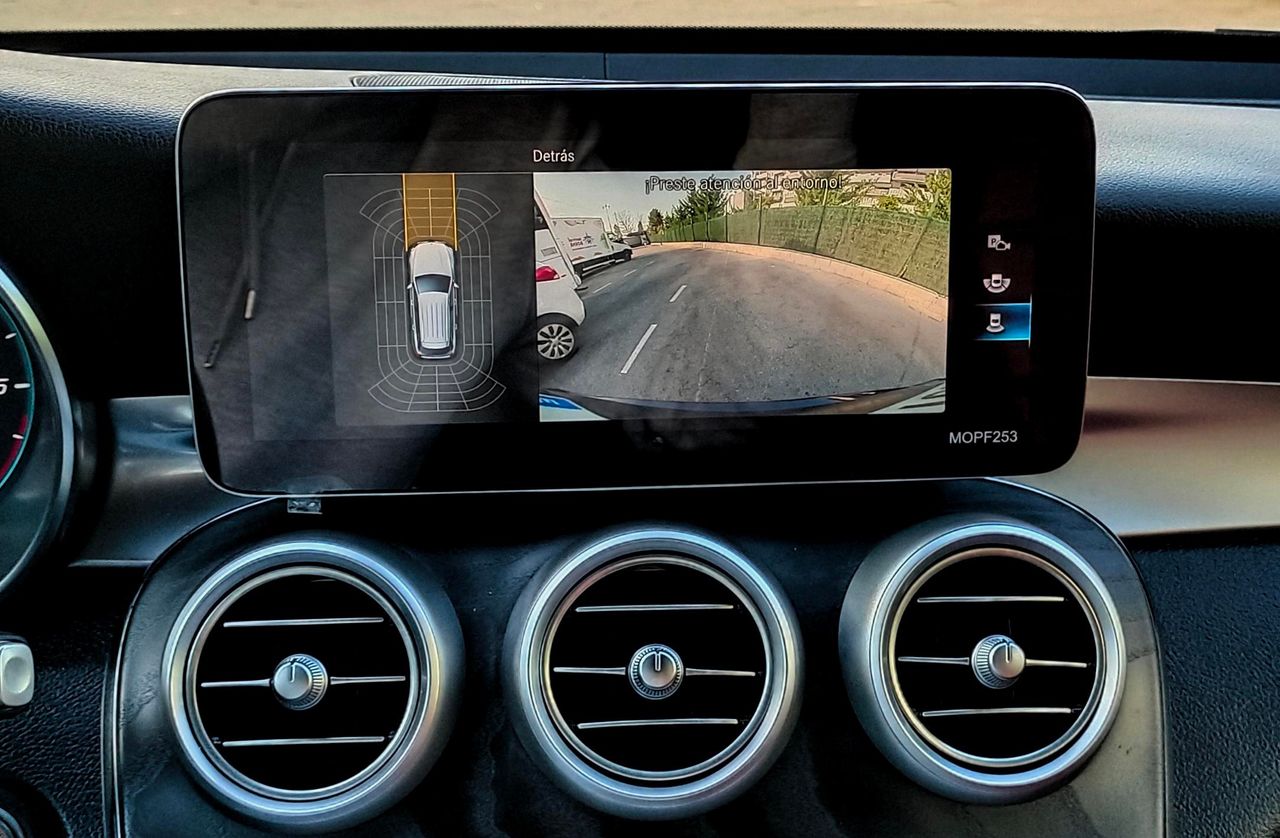 Mercedes Clase GLC 220d 9G-TRONIC 4 MATIC AMG LINE - Foto 9