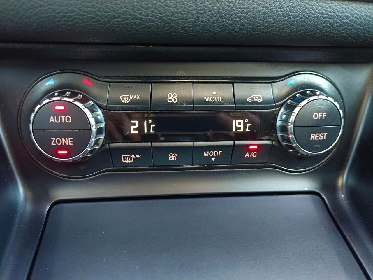 Mercedes GLA 220 CDI 4MATIC AMG LINE - Foto 23