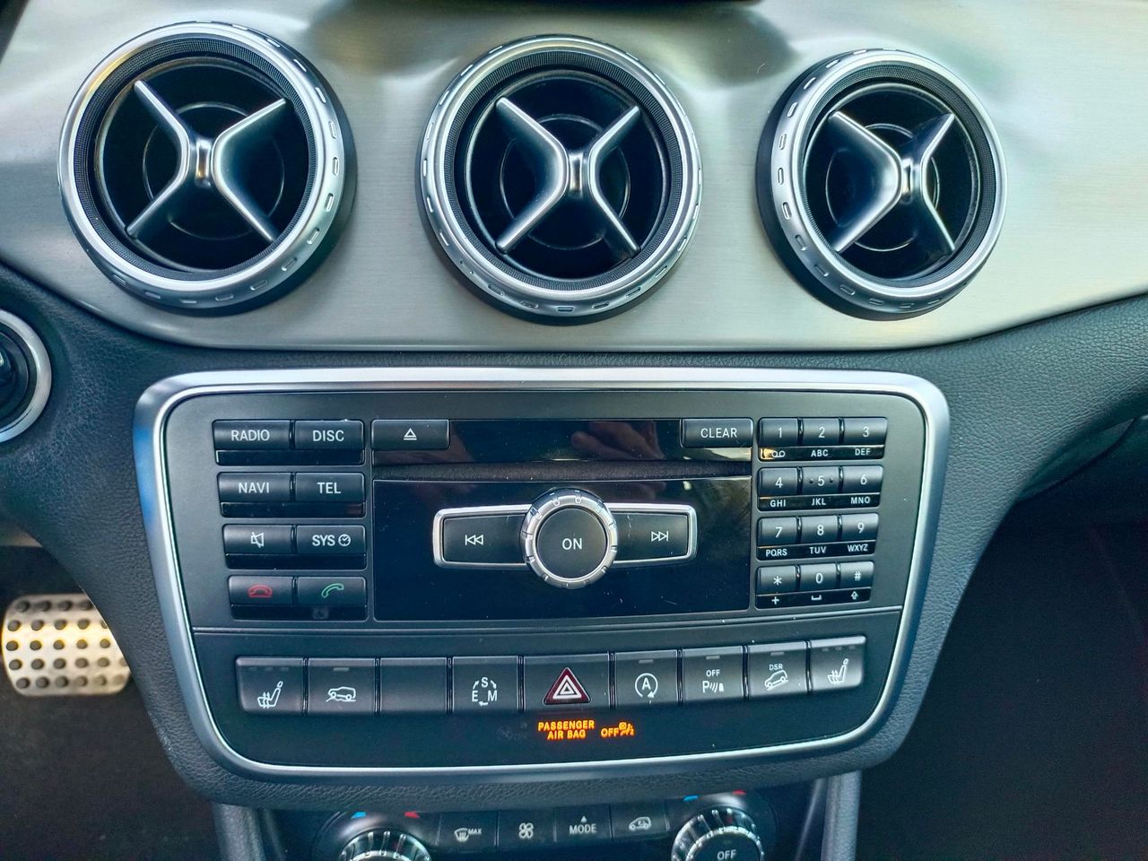 Mercedes GLA 220 CDI 4MATIC AMG LINE - Foto 8